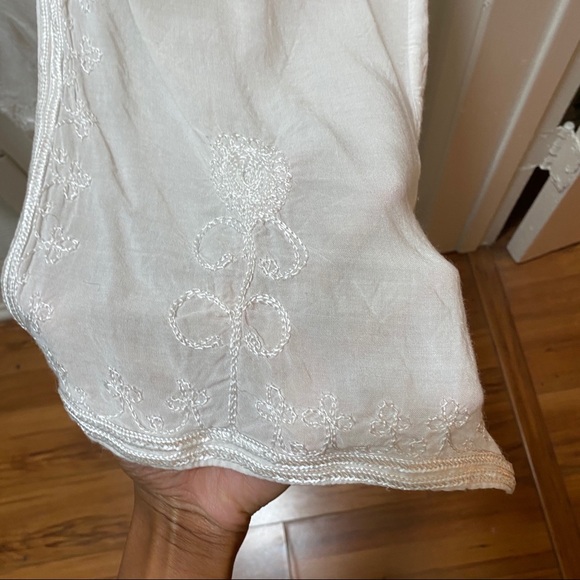 White Tunic - Picture 5 of 7